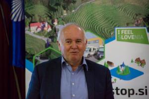 MPZA SLO - 7 redno srecanj 11062020, vodja projekta in zupan Obcine Mirna Dusan Skerbis, foto Lapego, DL (6)